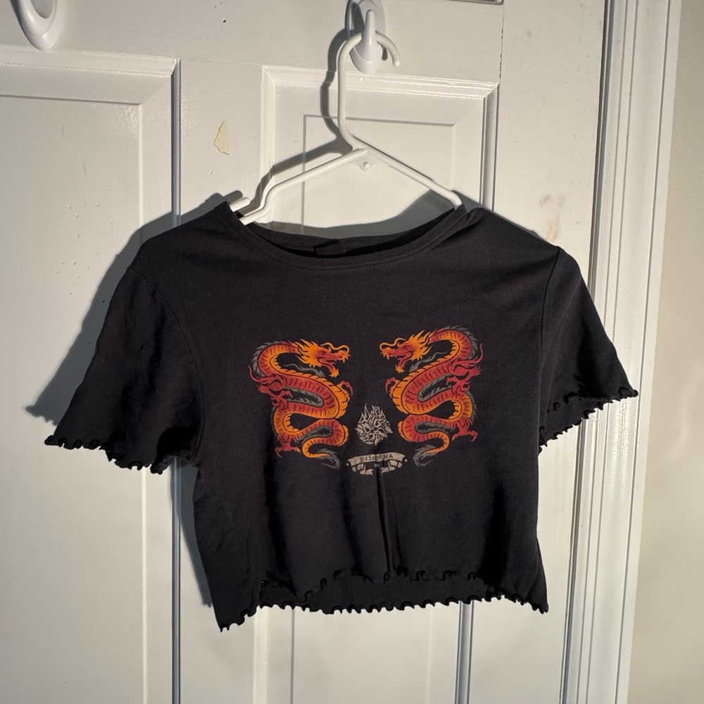 Cropped Graphic T Shirt